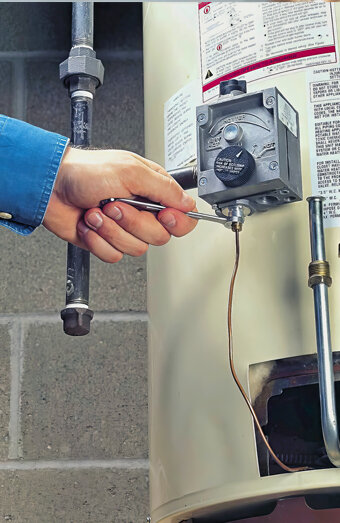 https://gosnellshotwater.com.au/uploads/2025/06/gas-hot-water-system-16511.jpg