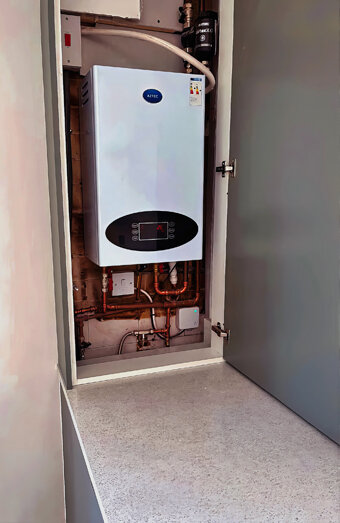 https://gosnellshotwater.com.au/uploads/2025/06/instant-hot-water-systems-44293.jpg